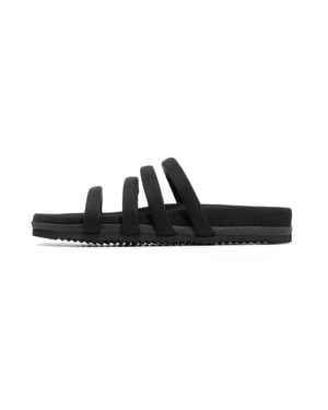 Roam Quattro Sandal - Black