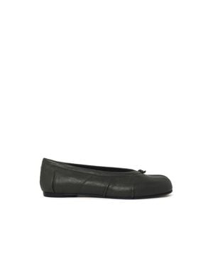 Maison Margiela 'Tabi' Leather Ballet Flats - White