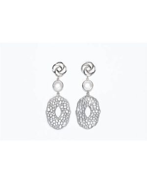 Avenue Chic Filigree Pendant Earrings - Black