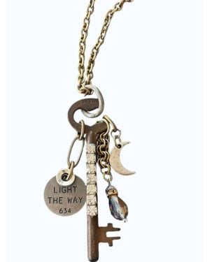 Bella Vita Vintage Skeleton Key Necklace - White