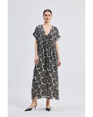 REISTOR Deep V-Neck Maxi Dress With Front Gathers - White