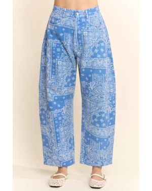 Davi & Dani Bandana Print High-Rise Barrel Pants - Blue