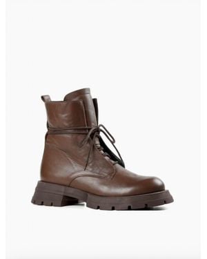 All Black Tie Lugg Boots - Brown
