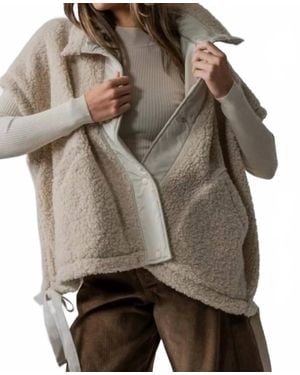 Urban Daizy Snap Button Teddy Fleece Vest - Natural