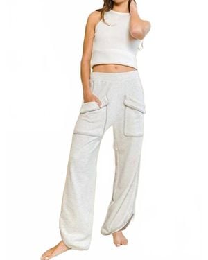 Bucketlist Peggy Flap Pockets Comfy Pants - White