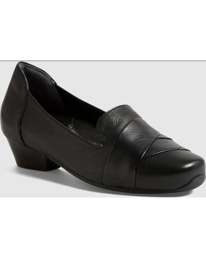 Ziera Celyn Loafer - Black