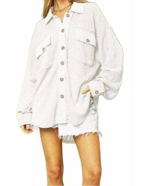Davi & Dani Waffle Knit Relaxed Fit Top - White