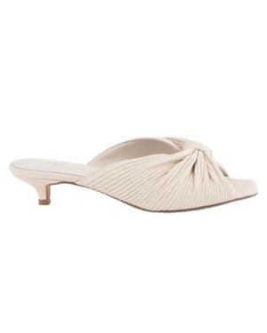 INTENTIONALLY ______ Curfew Leather Kitten Heel - Pink