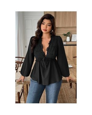 TRUEDAMES Plus Size Solid V Neck Lace Patchwork Shirt - Black