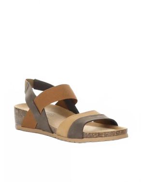 Bos. & Co. Labos Wedge Sandal - Brown
