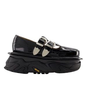 Toga Smooth Calfskin Round-Toe Loafers - Black