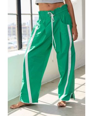 Bucketlist Everyday Stripe Detail Windbreaker Pant - Green