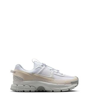 Nike Zoom Vomero Roam Sneakers - White