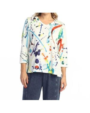 Jess & Jane V-Neck Tulip Hem Top - White