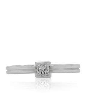 Diana M. Jewels 18Kt Princess Cut Diamond Ring Containing 0.45 Cts Tw (Gh Vs Si) - Gray