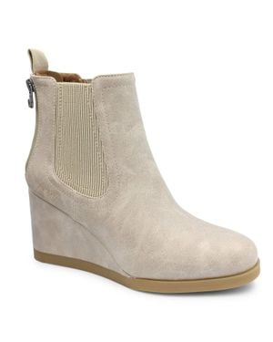 Blowfish Praline Booties - Natural