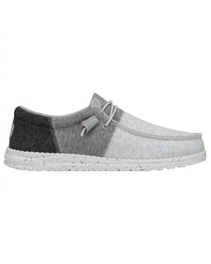 HEYDUDE Wally Tri Varsity Sneaker - Gray