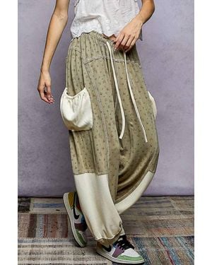 Pol Oversized Floral Knit Pants - Green