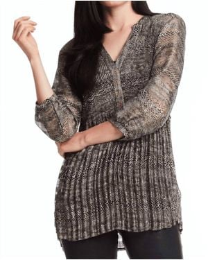 Alberto Makali V-Neck Crinkle Top - Gray