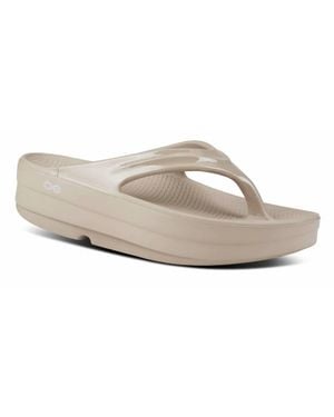OOFOS Oomega Sandal - Black