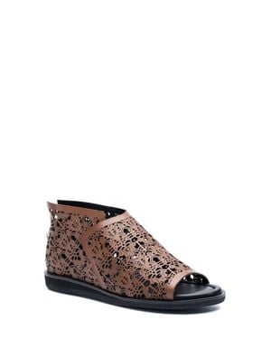 Golo Alexie Leather Sandal - Brown