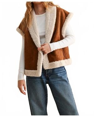 Miou Muse Sherpa Dreams Contrast Vest - Blue