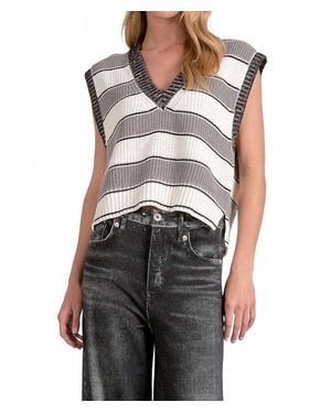 Elan Knit Vest Sweater - Gray