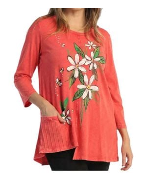 Jess & Jane Bee Free Mineral Washed Top - Red
