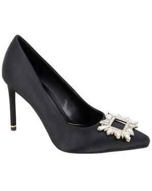 Kenneth Cole Quinnly Jewel Satin Pump - Black