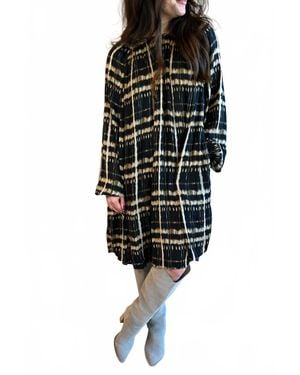GRADE & GATHER Lobos Avenue Shift Dress - Black
