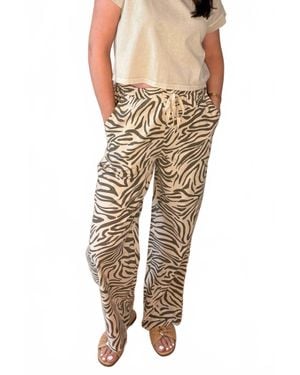 New In Aria Zebra Print Wide Leg Pants - Natural