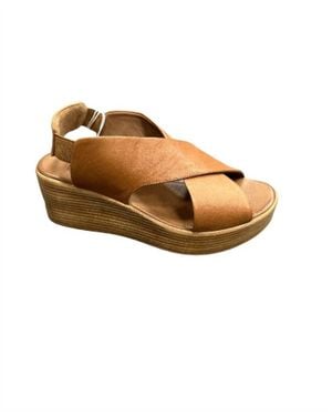 BUENO Naomi Wedge Sandal - Brown