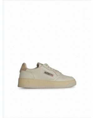Autry Minimalist Low-Top Sneakers With Perforated Detailing - Natural