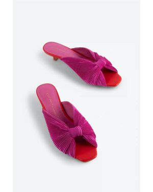 INTENTIONALLY ______ Curfew Kitten Heel - Pink