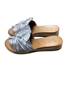 Tyche Sassy Leather Sandal - Blue