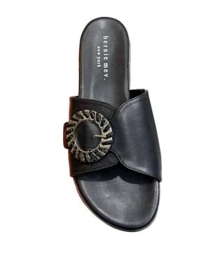 Bernie Mev Slide Sandal - Black
