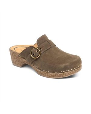 Aetrex Madison Heeled Clog - Brown