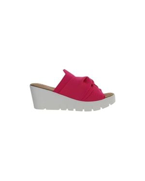 Bernie Mev Venti Twist Wedge Heel Sandal - Pink