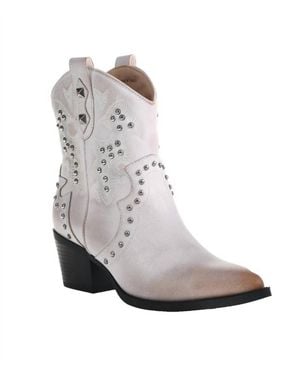 Chinese Laundry Nowhere Burnished Boots - Gray