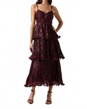 Astr Lupin Pleated Tiered Maxi Dress