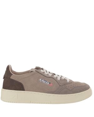 Autry Suede Medalist Low Sneakers With Contrast Heel Tab - Gray