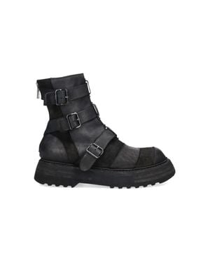 Guidi Rugged Buckle Strap Boots - Black