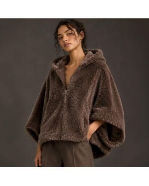 TRUEDAMES Reversible Plush Faux Fur Hooded Cape Jacket - Brown