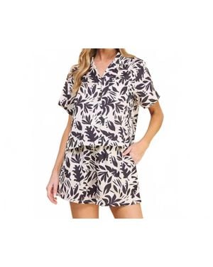 Allie Rose Cora Printed Cropped Collared Shirt - Black