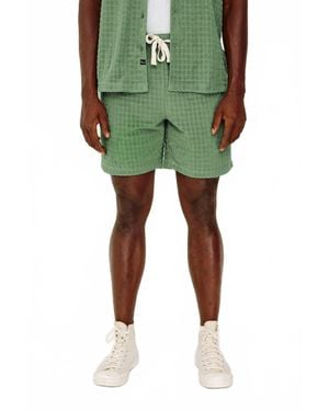 Rails Nova Classic Short - Green