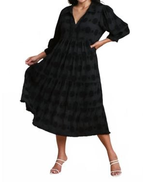 Umgee Swiss Dot Jacquard Midi Dress - Black