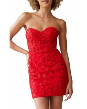 Amelia Couture Applique Short Strapless Dress - Red