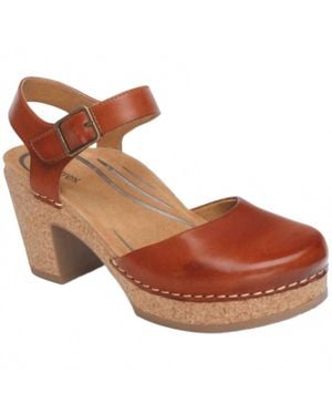 Aetrex Finley Closed Toe Heel - Brown