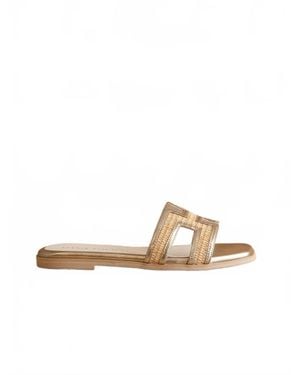 Oasis Society Nina H Cutout Raffia Slide - White