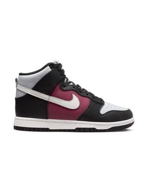 Nike Dunk High Top Sneakers - Black